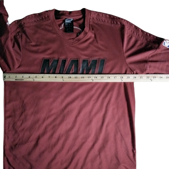 Adidas Miami Heat Shirt - Picture 3 of 8